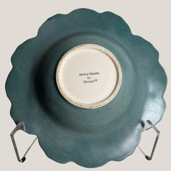 Vintage Silvestri Ceramic Bowl Embossed Fish & Seashell Design, Sea Green Glaze - Picture 2 of 3